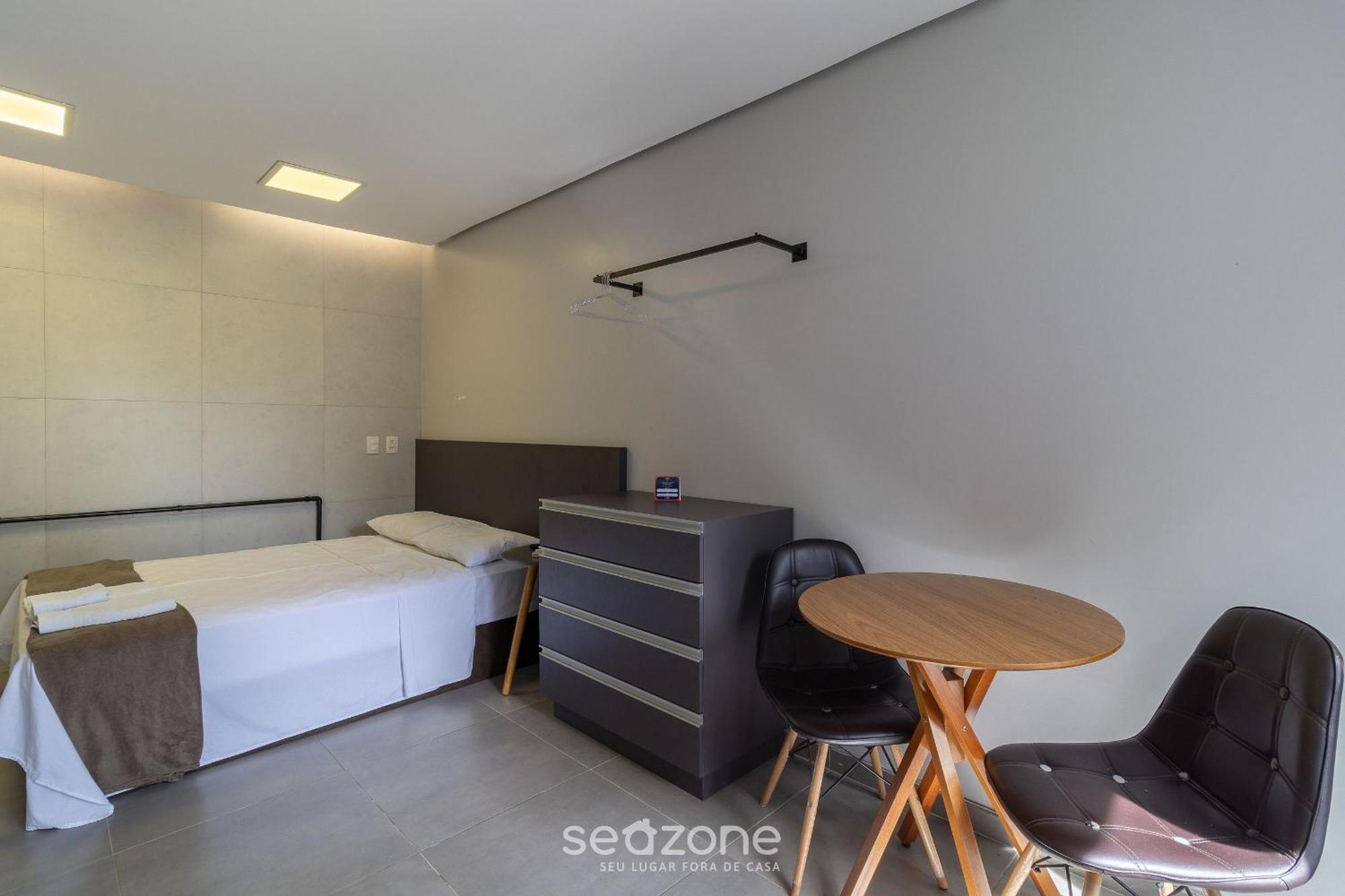 Apartamento Moderno Em Sta. Monica Ask002 Florianópolis